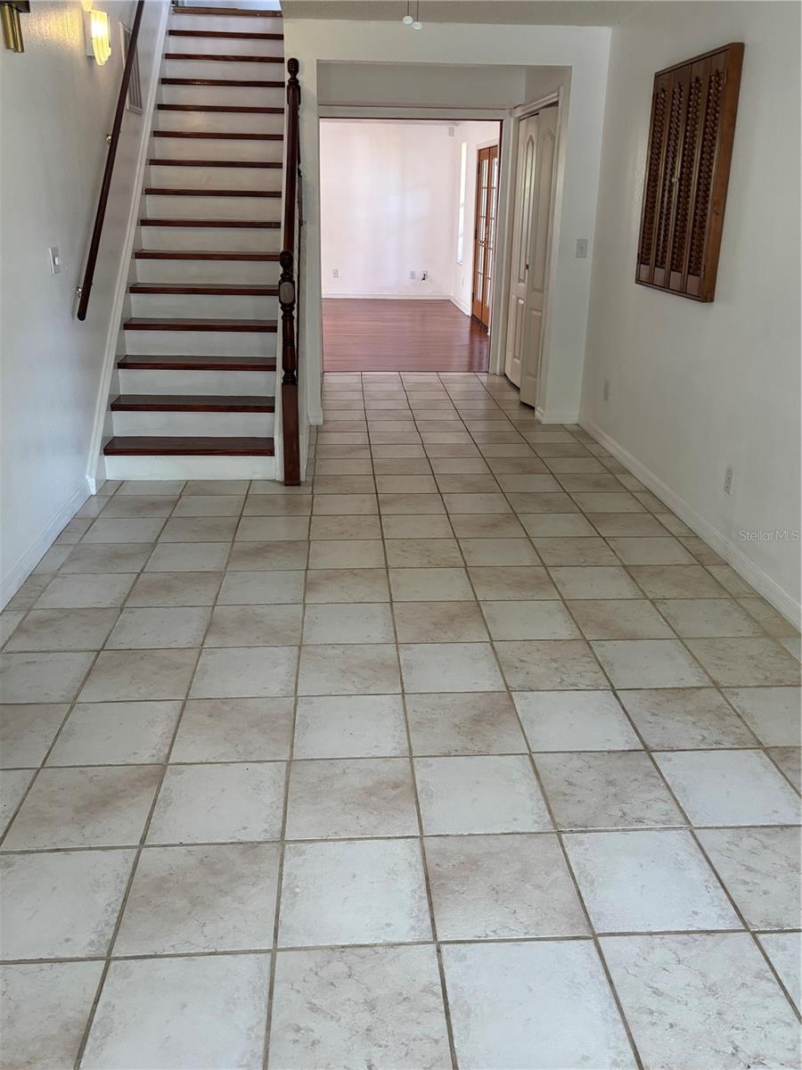 Image 5 of 32 For 4964 44th Avenue N