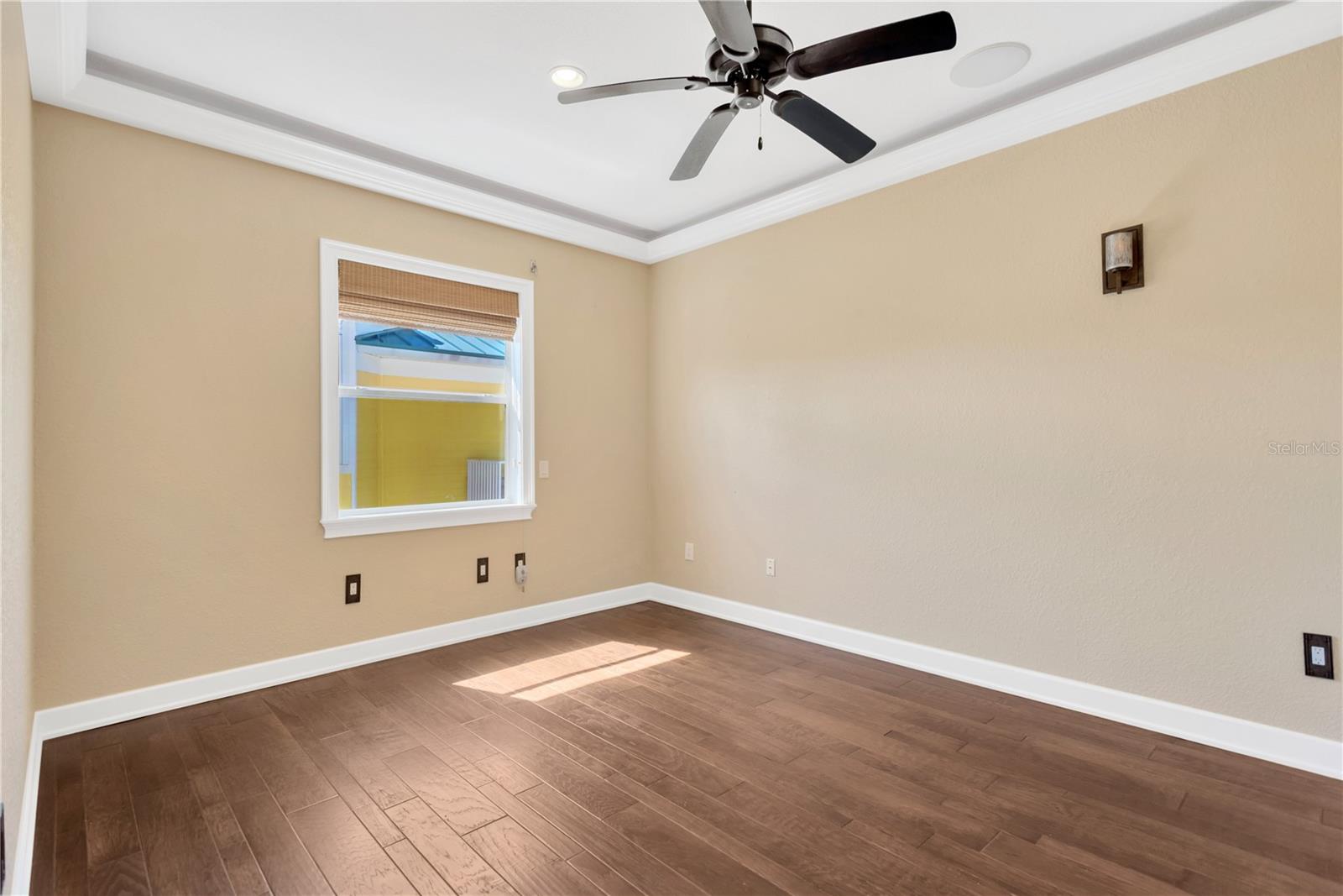 Listing photo id 49 for 511 Seaview Drive