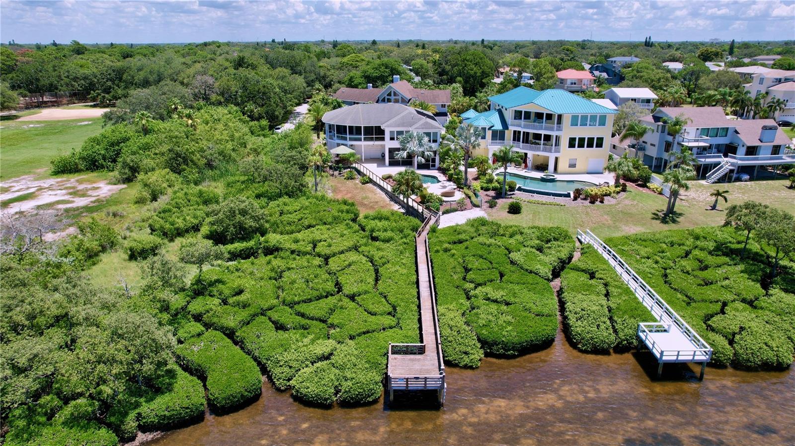 Listing photo id 52 for 511 Seaview Drive