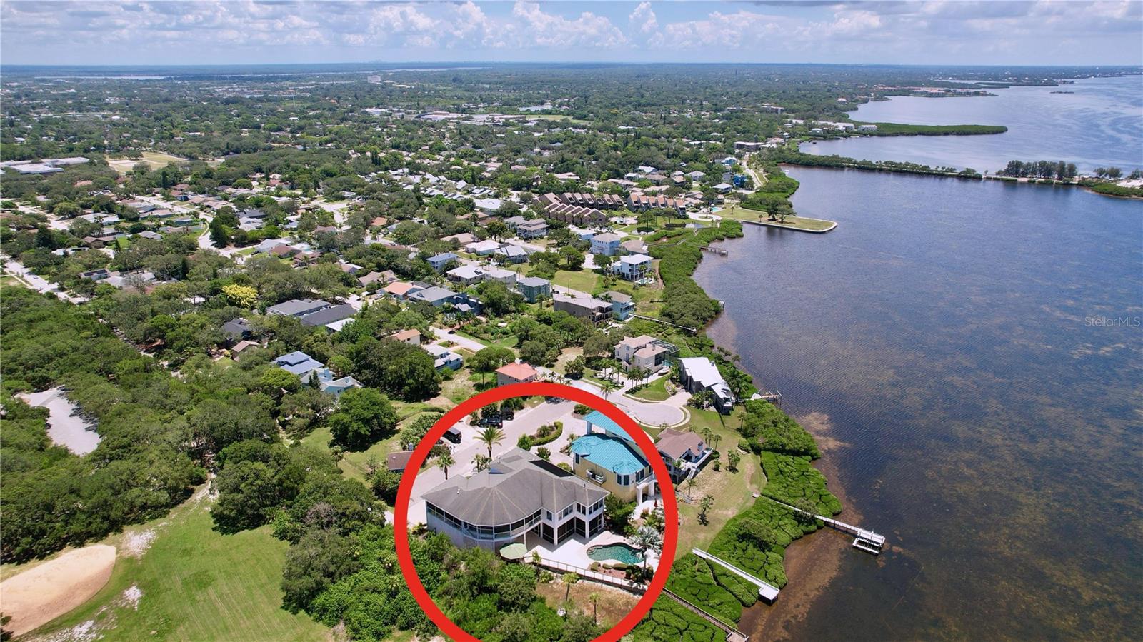 Listing photo id 58 for 511 Seaview Drive