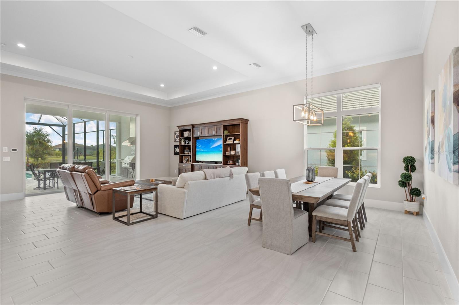 Image 11 of 37 For 8241 Pavia Way