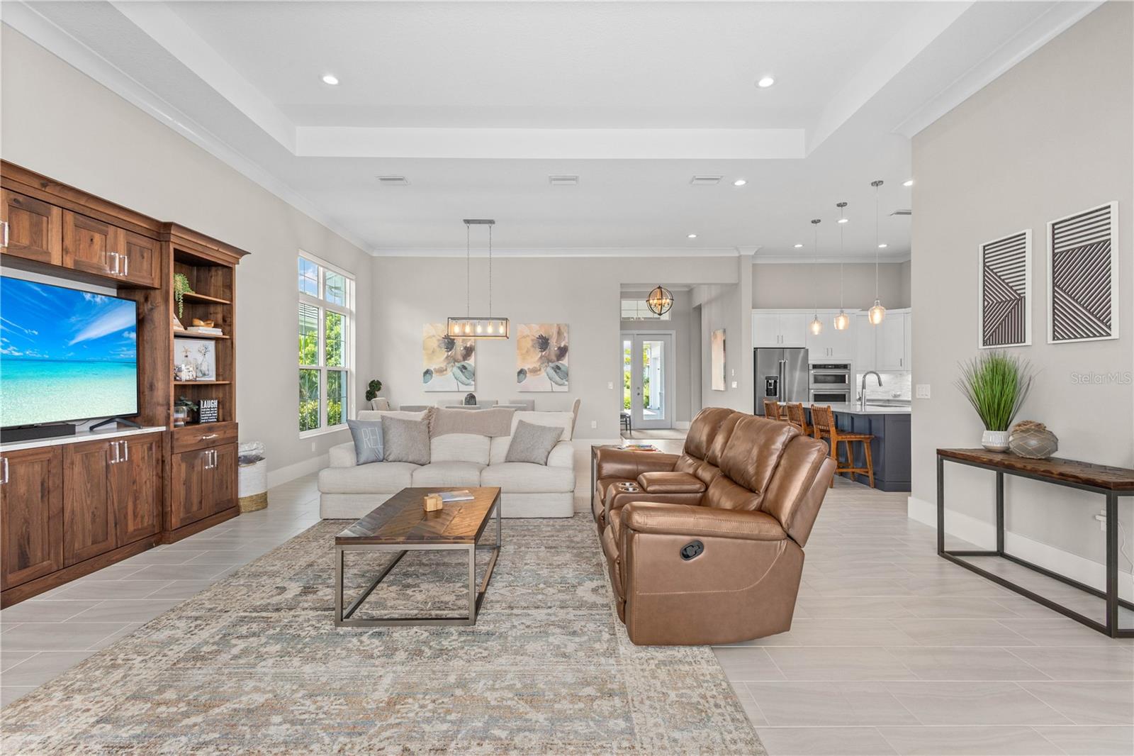 Image 14 of 37 For 8241 Pavia Way