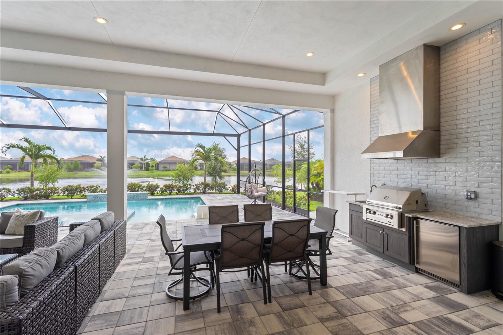 Image 17 of 37 For 8241 Pavia Way