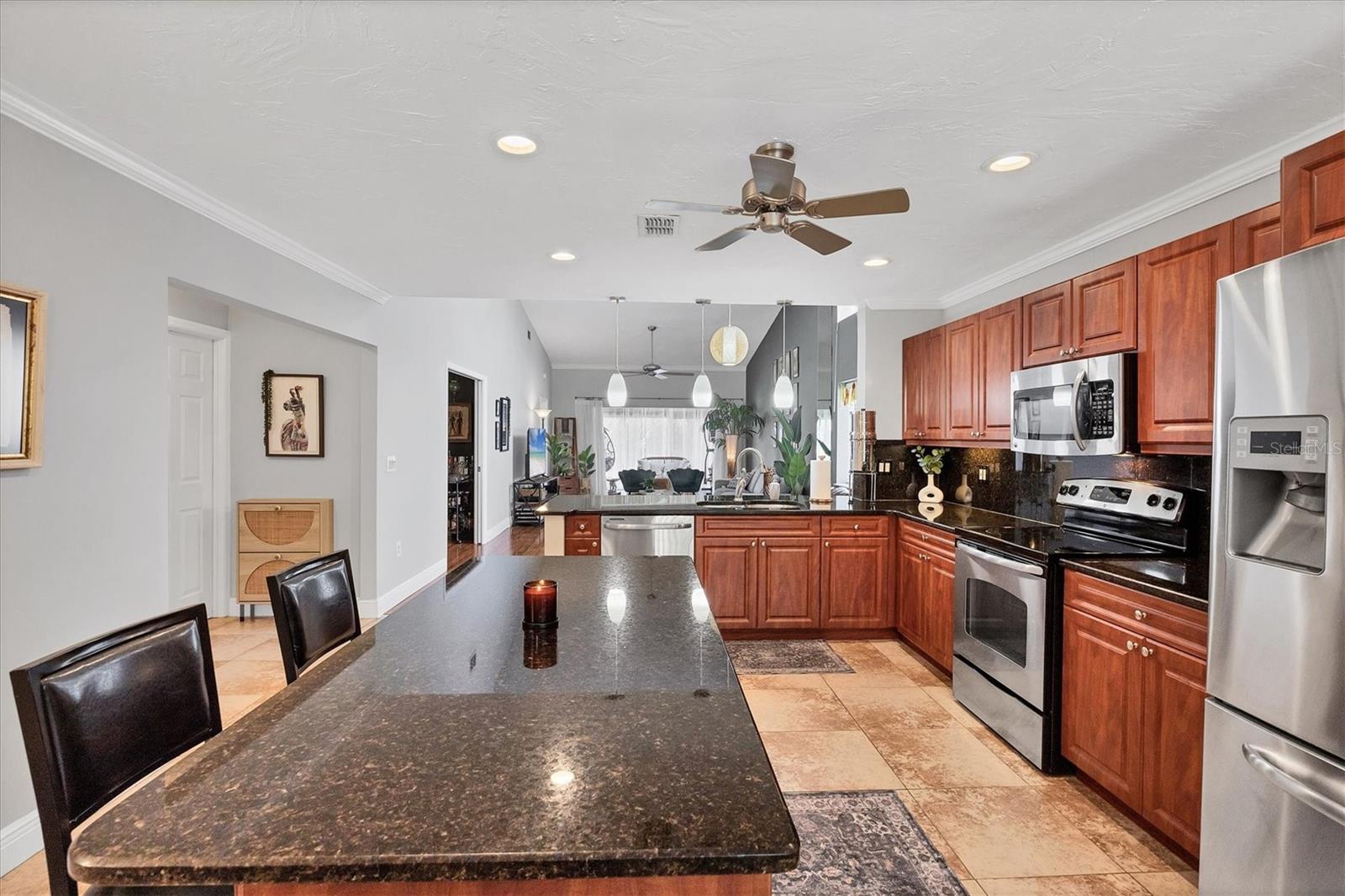 Image 11 of 45 For 6271 Timber Lake Drive G6