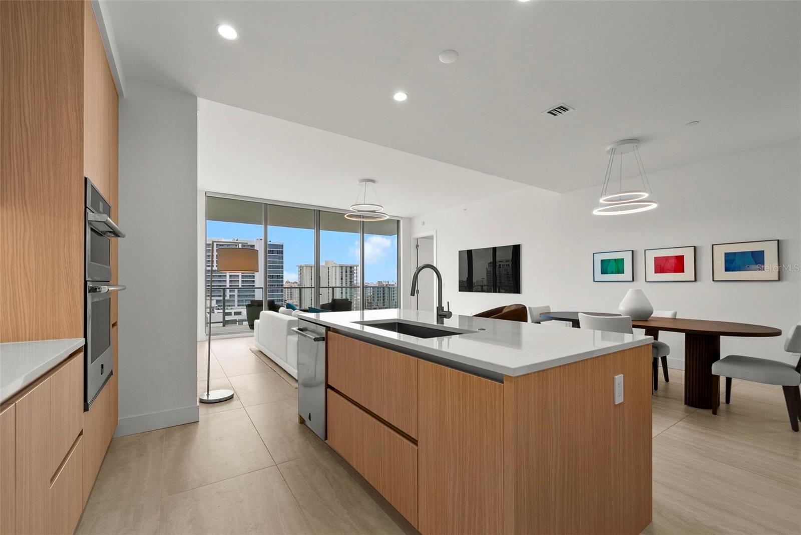 Image 15 of 91 For 301 Quay Commons  1008