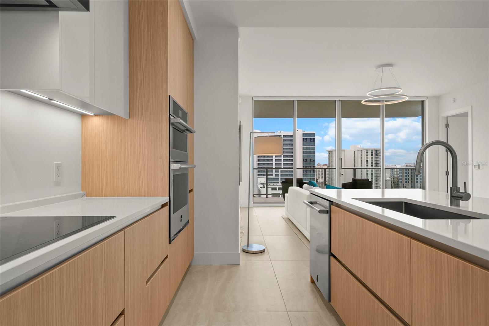 Image 16 of 91 For 301 Quay Commons  1008