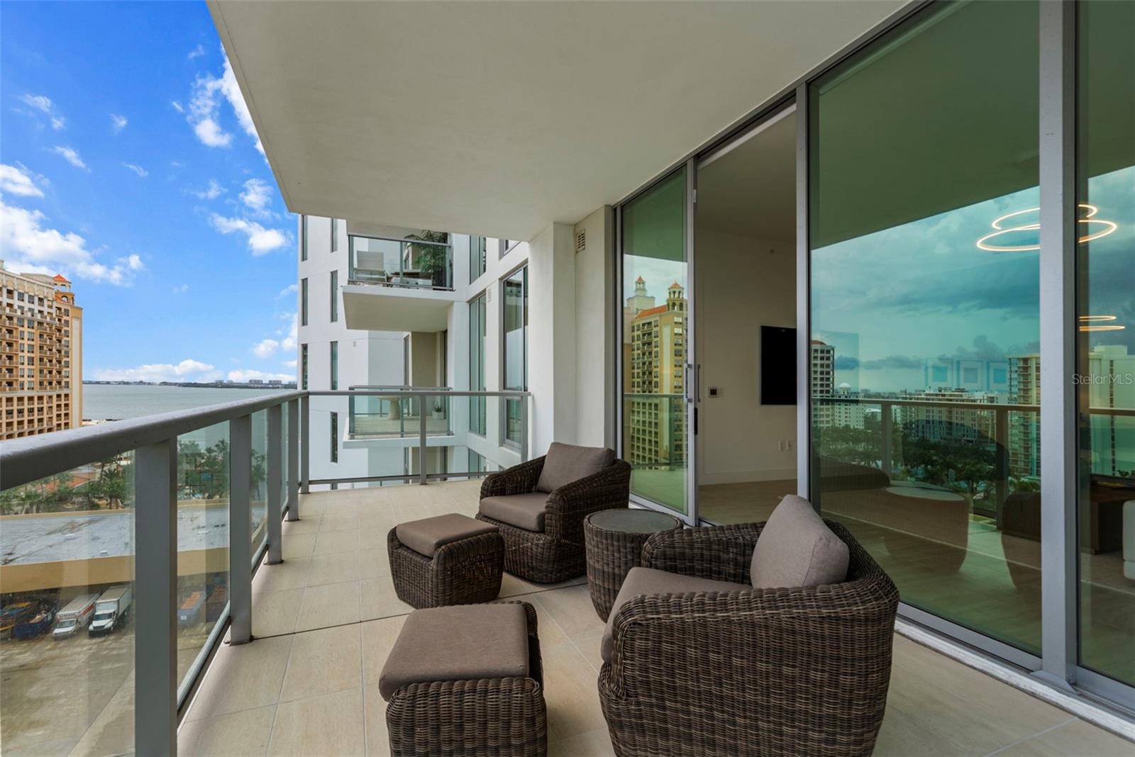 Image 3 of 91 For 301 Quay Commons  1008