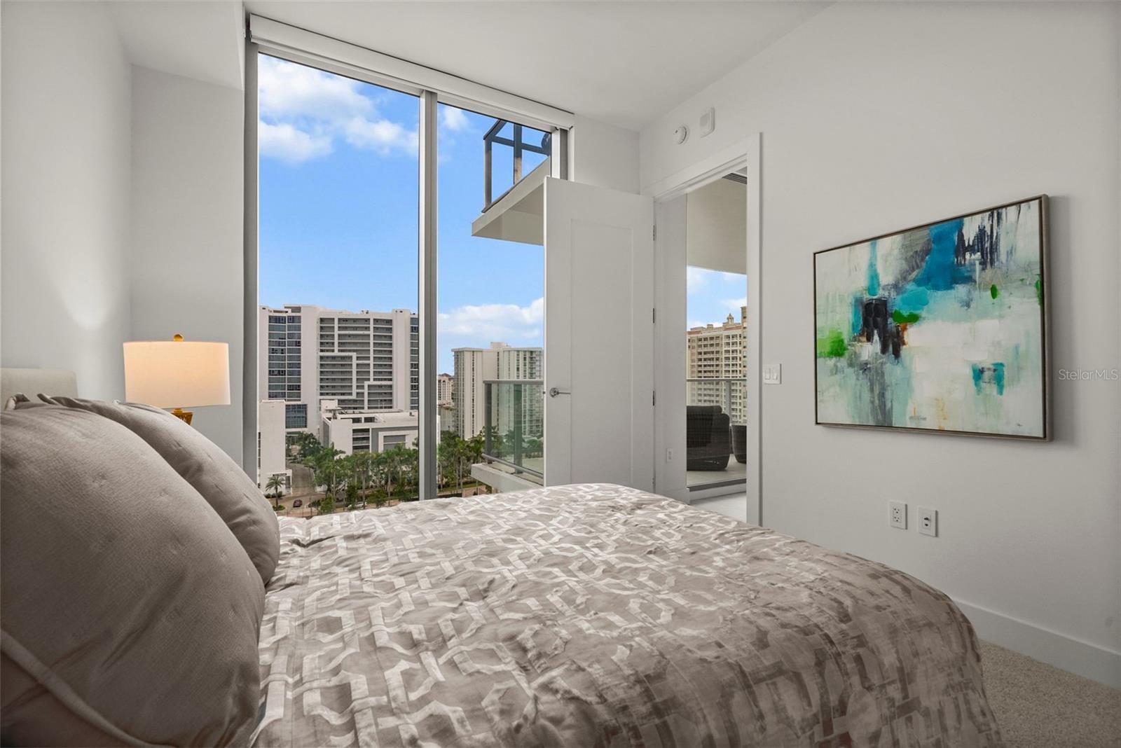 Image 47 of 91 For 301 Quay Commons  1008