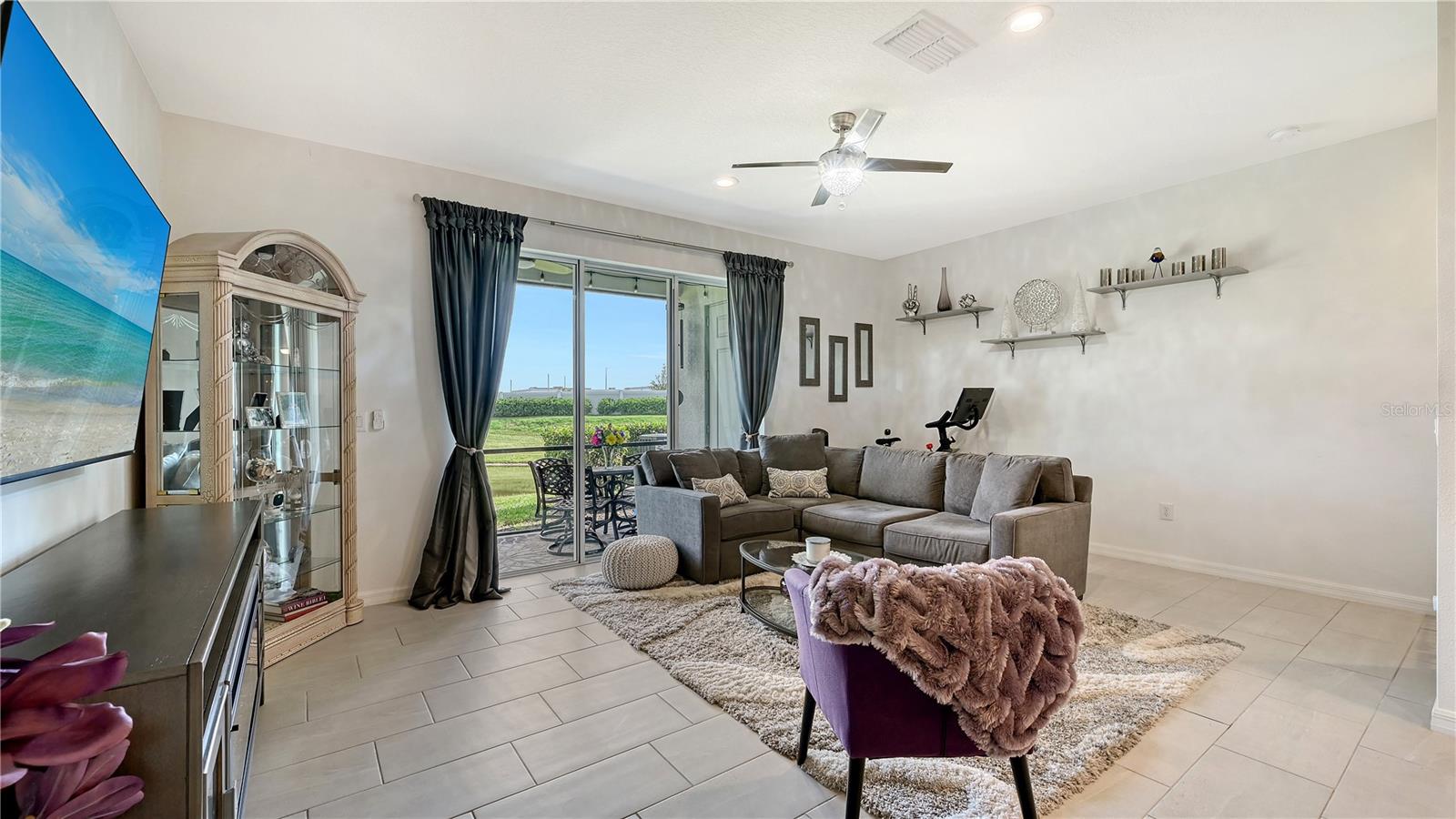 Image 12 of 42 For 11658 Bluestone Court