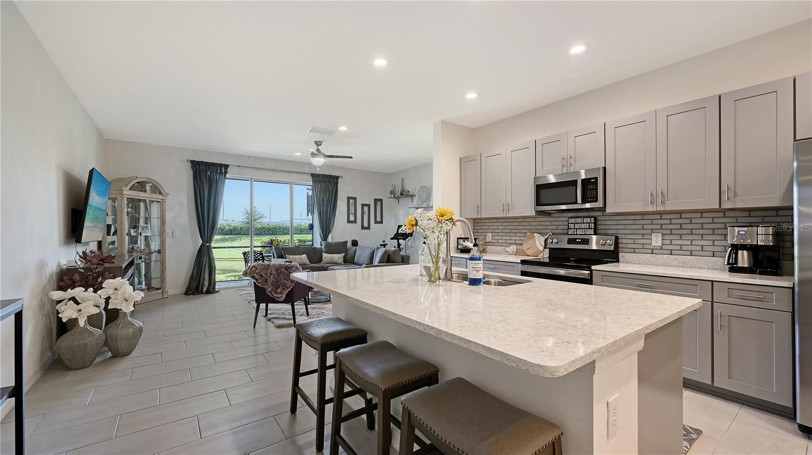 Image 4 of 42 For 11658 Bluestone Court