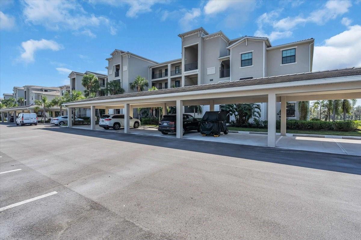 Image 2 of 44 For 18008 Gawthrop Drive 108