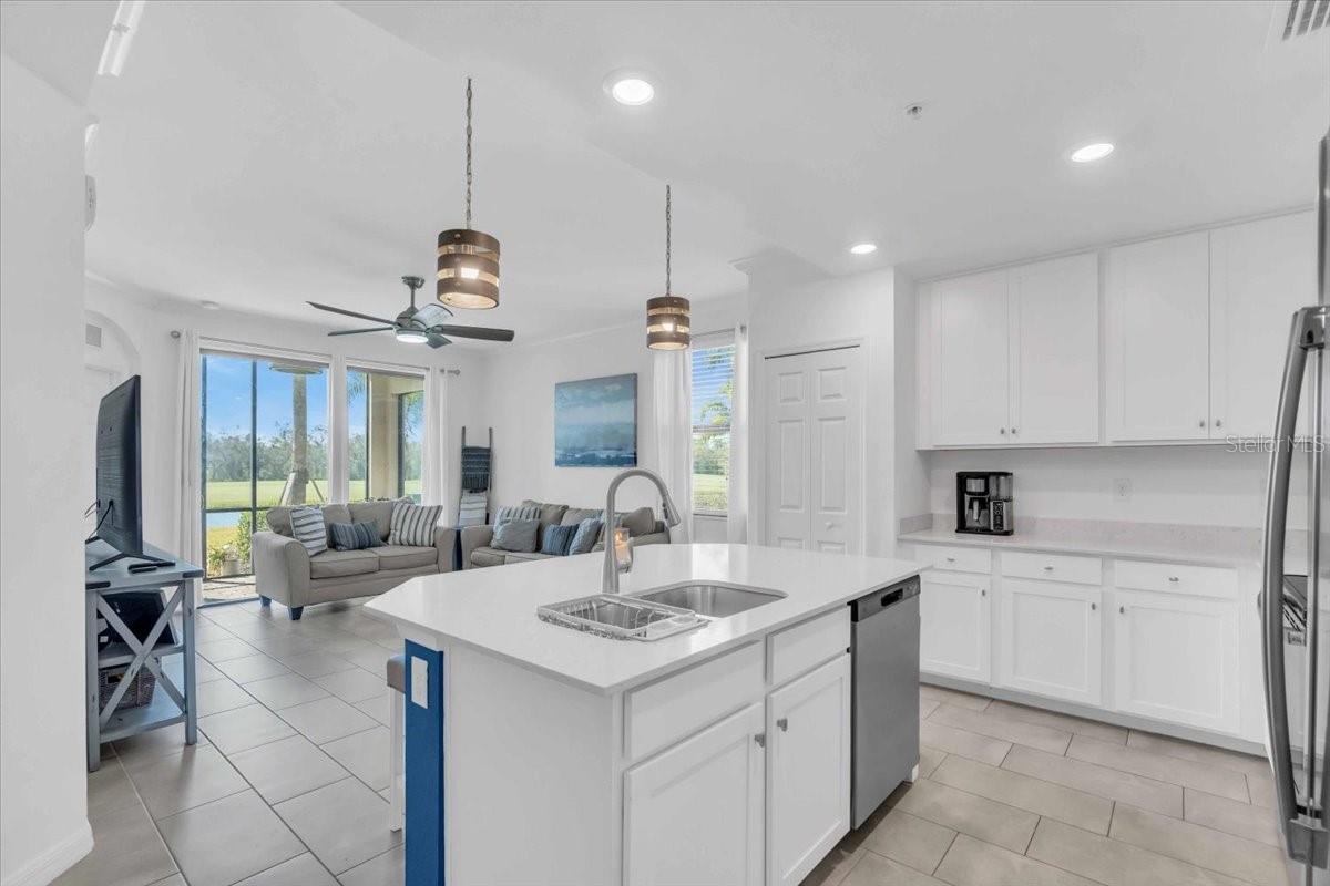 Image 4 of 44 For 18008 Gawthrop Drive 108