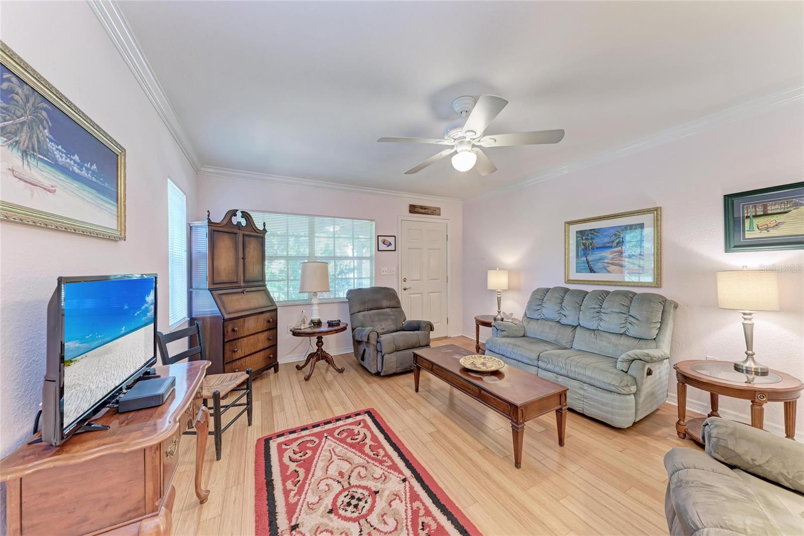 Image 16 of 100 For 514 Howard Court