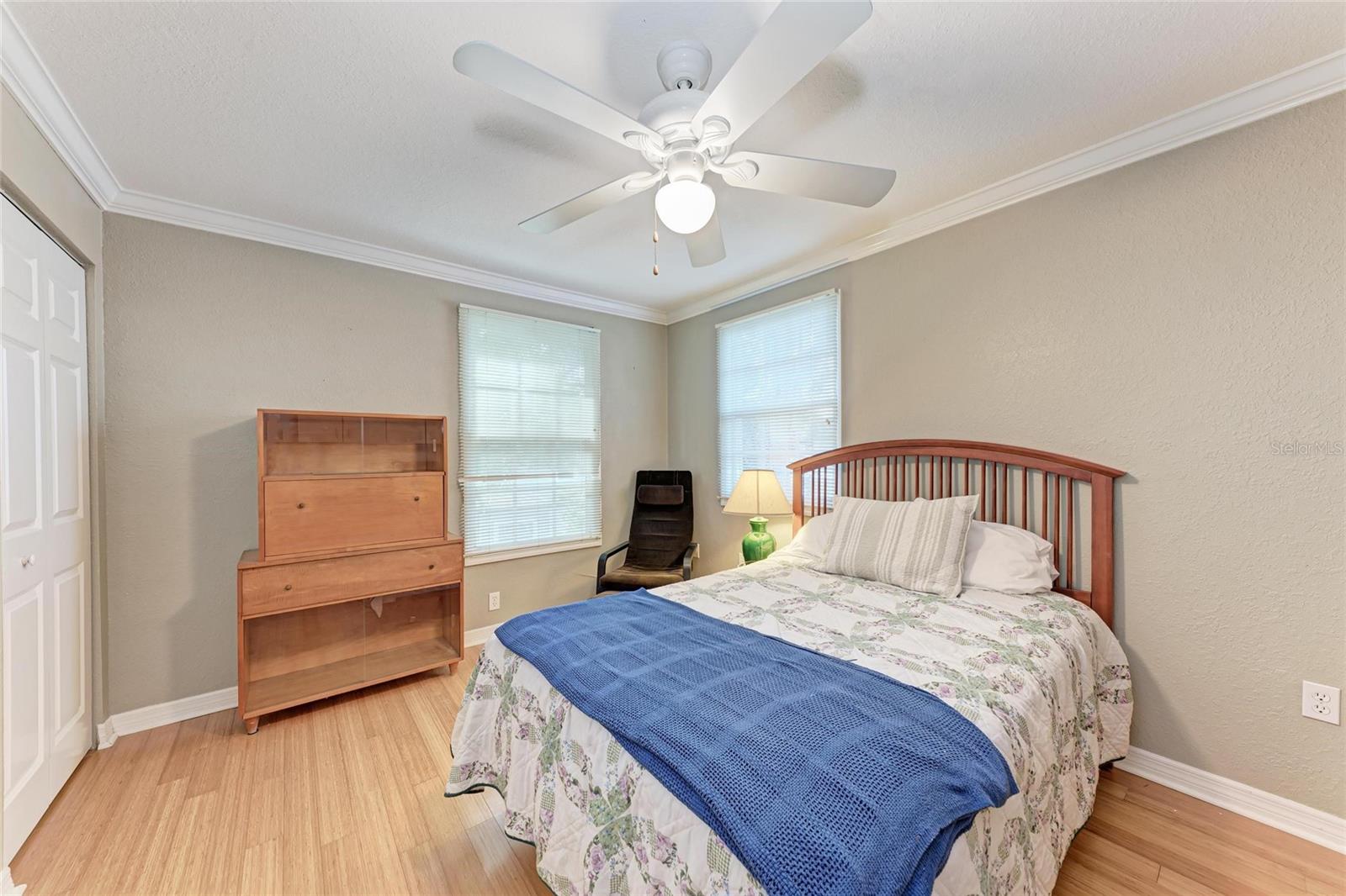 Image 31 of 100 For 514 Howard Court
