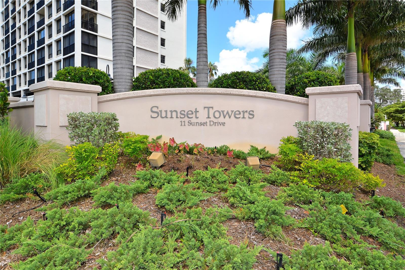 Image 52 of 81 For 11 Sunset Drive 505