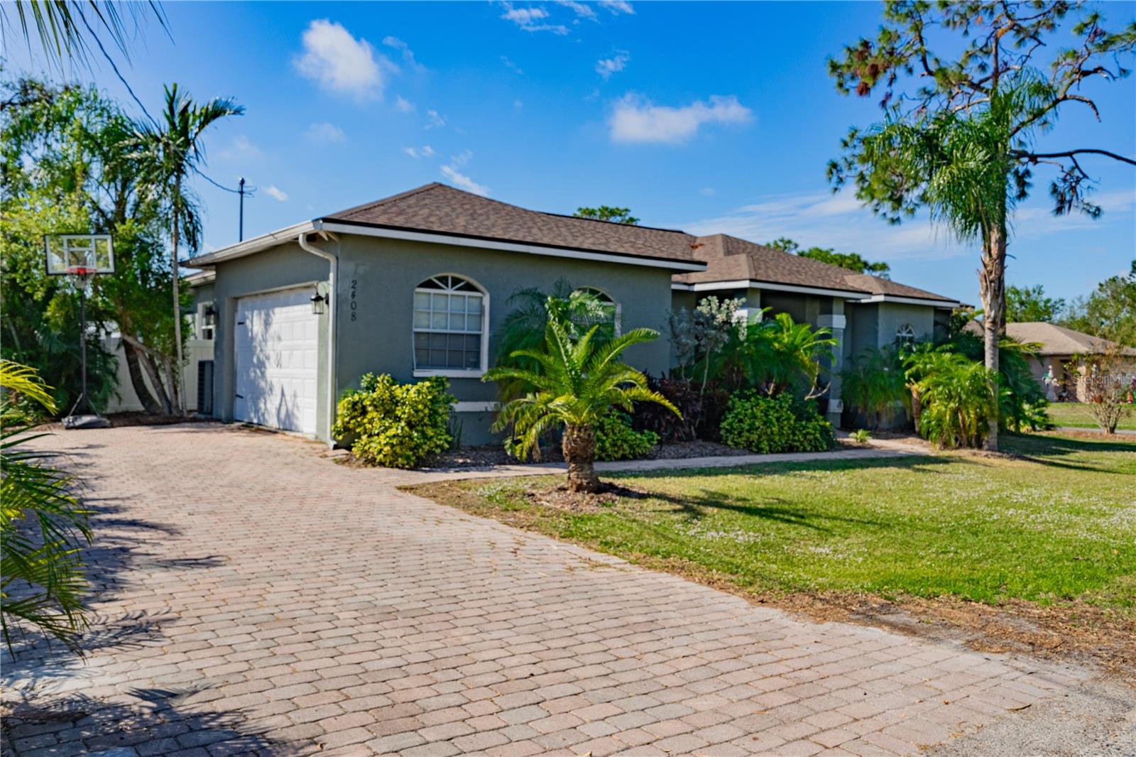Image 2 of 47 For 2408 51st Boulevard E