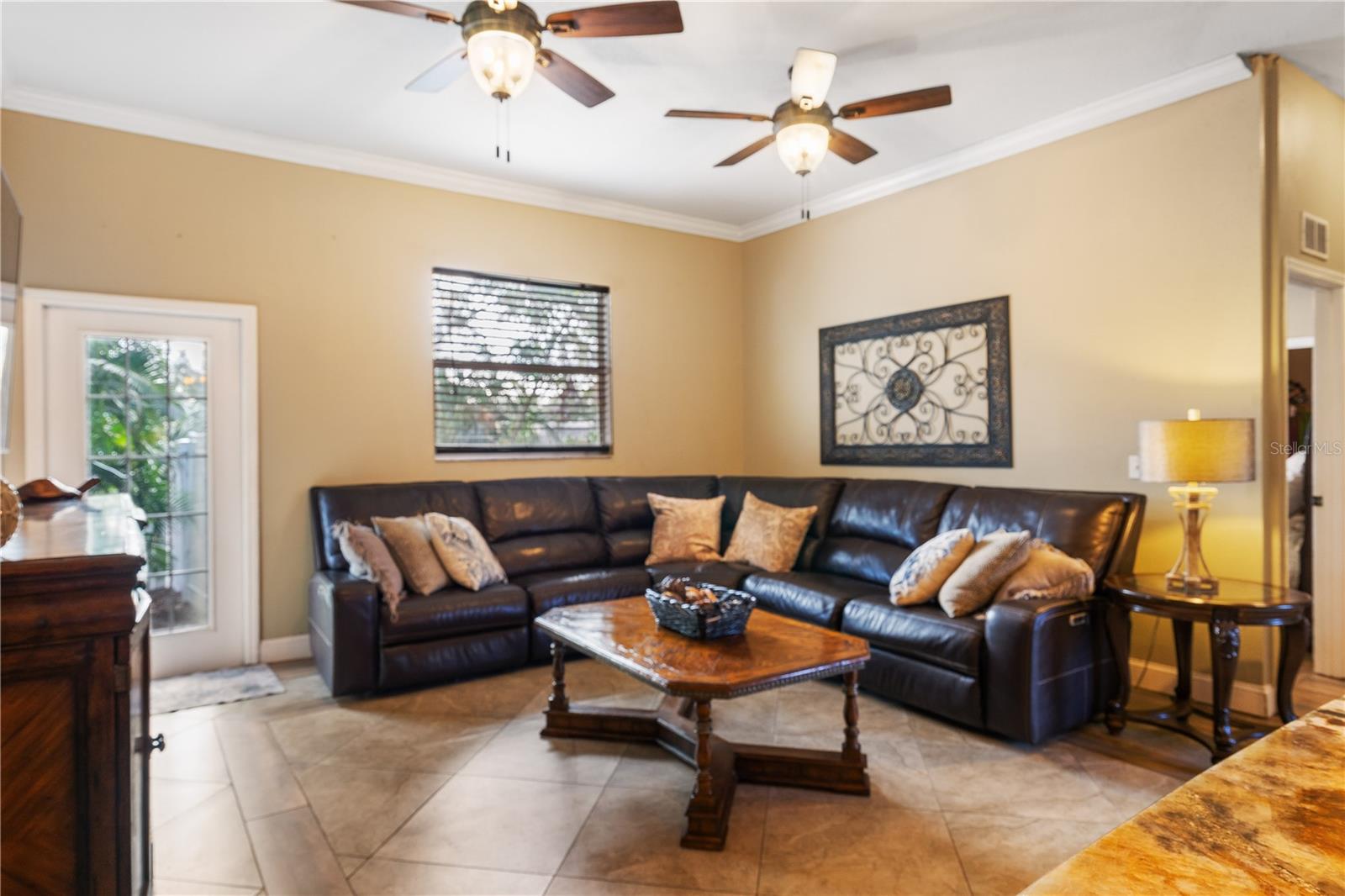 Image 20 of 47 For 2408 51st Boulevard E