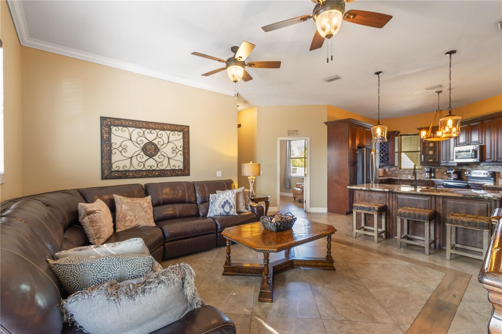 Image 24 of 47 For 2408 51st Boulevard E