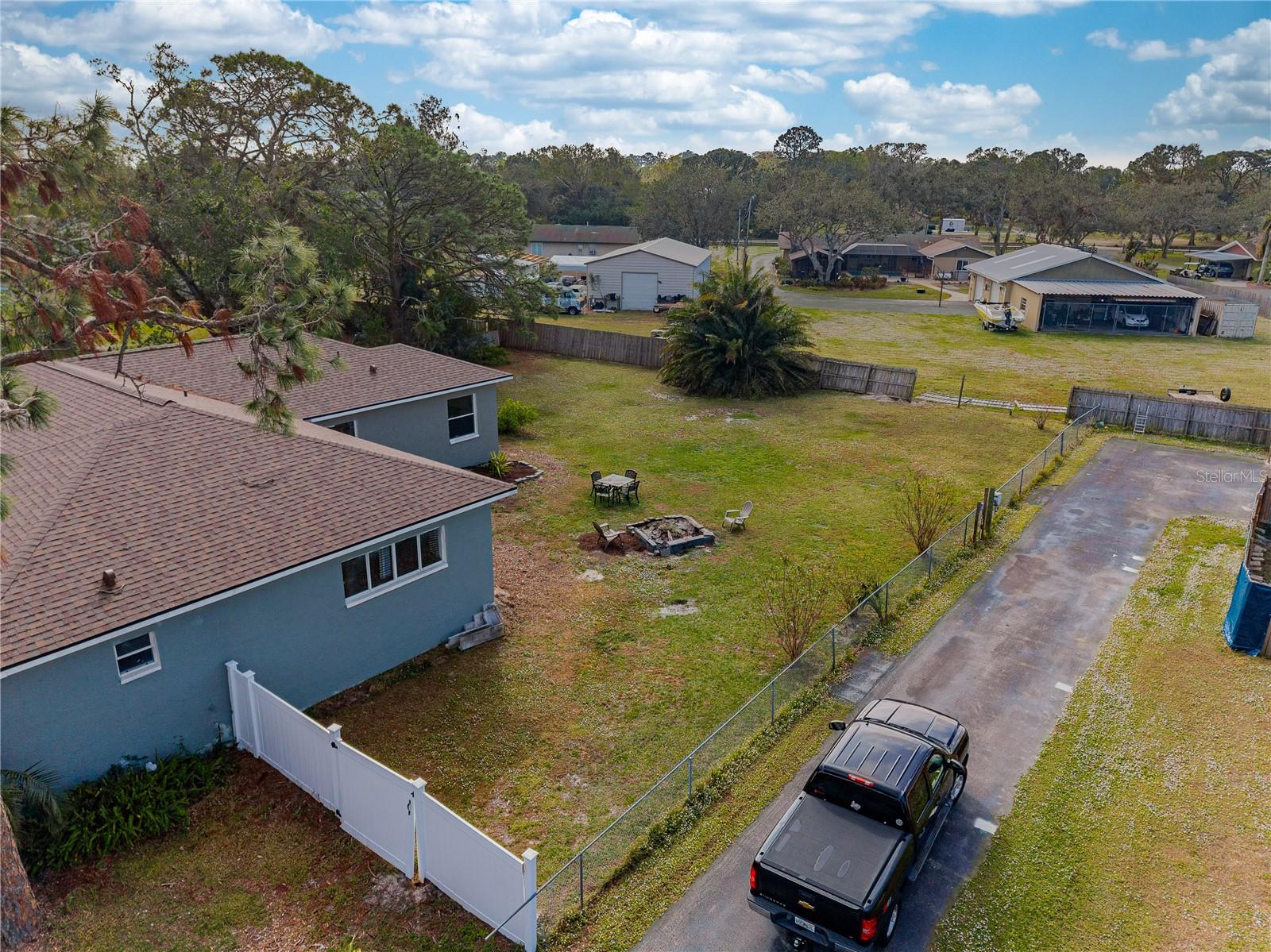Image 39 of 47 For 2408 51st Boulevard E