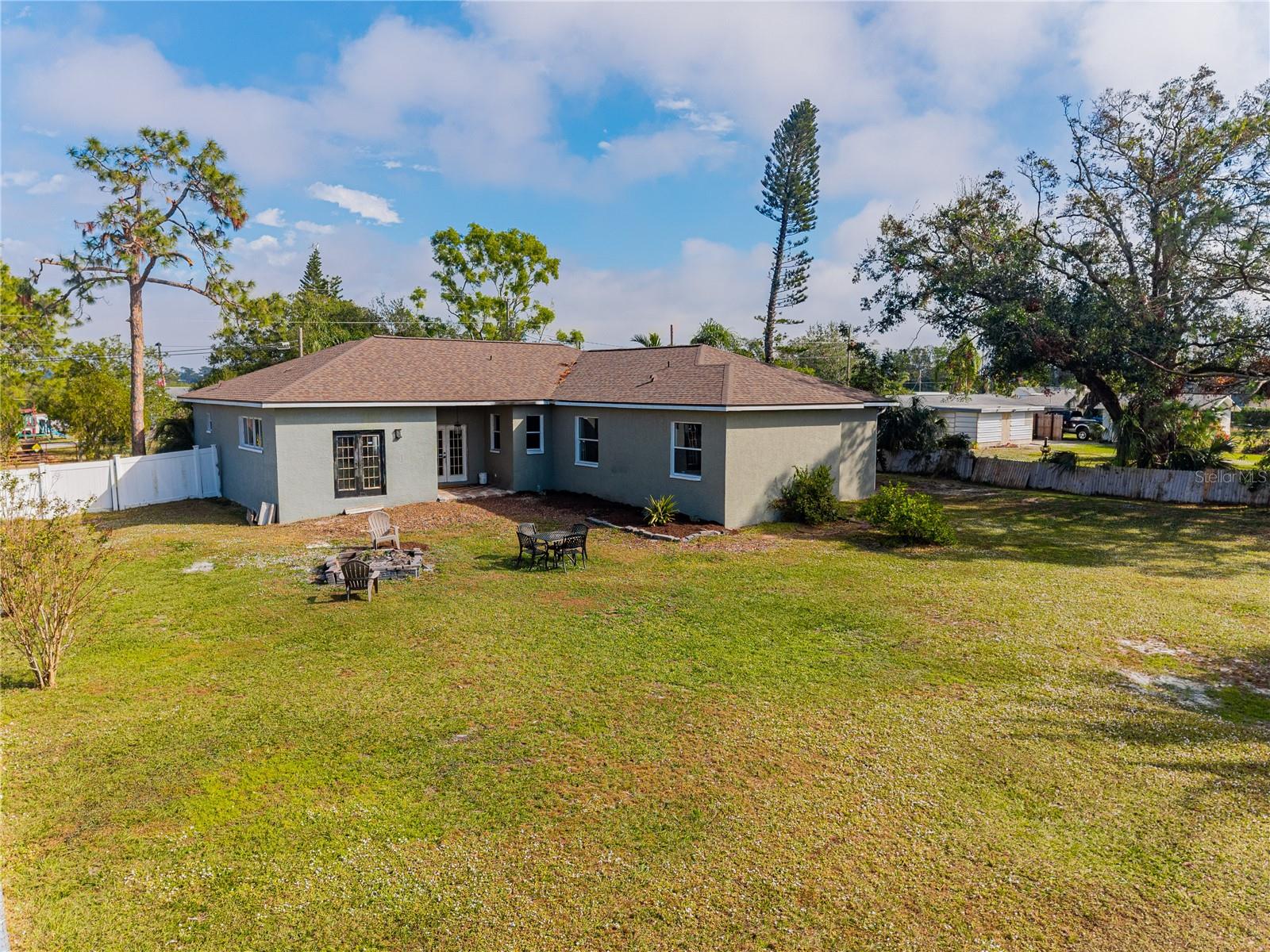 Image 42 of 47 For 2408 51st Boulevard E
