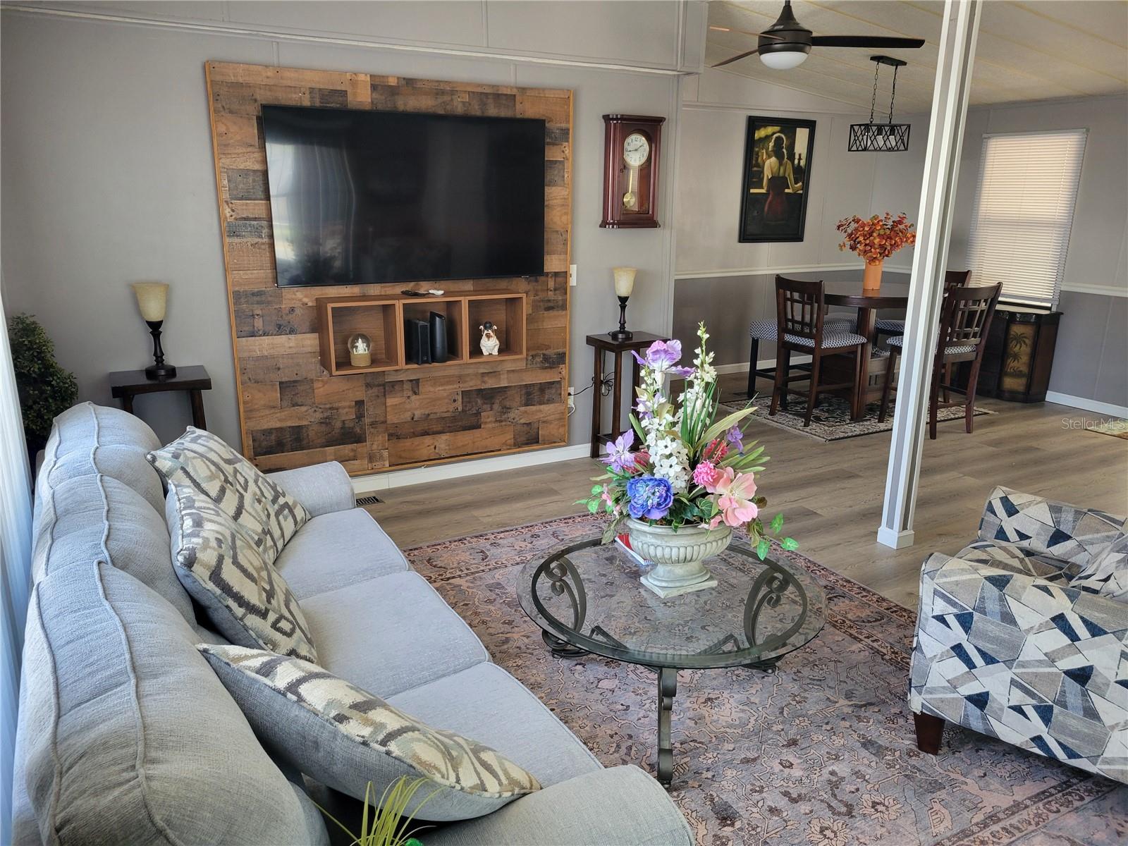 Image 8 of 17 For 3402 Gloria Drive