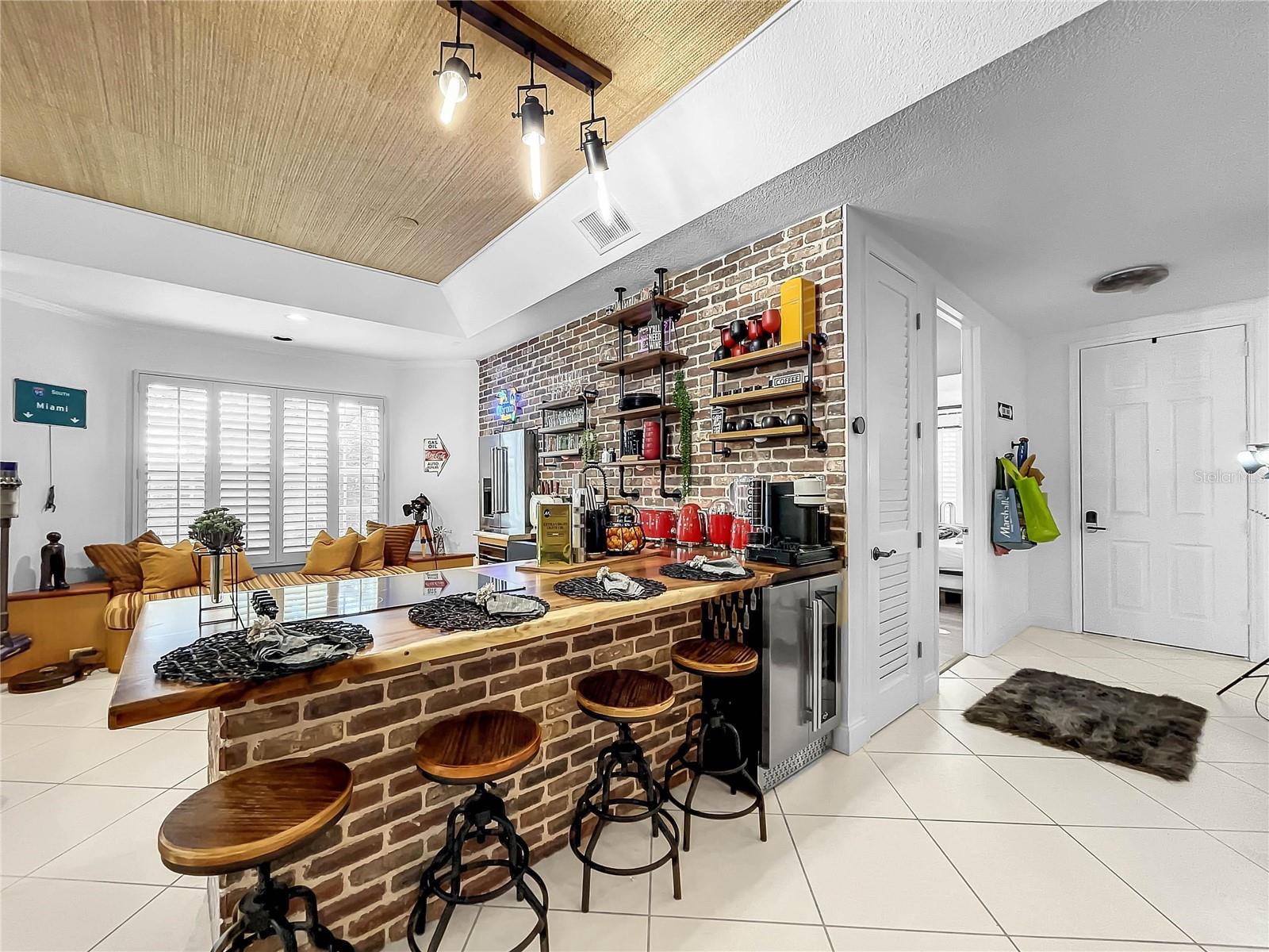 Image 14 of 81 For 3608 54th Drive W 101