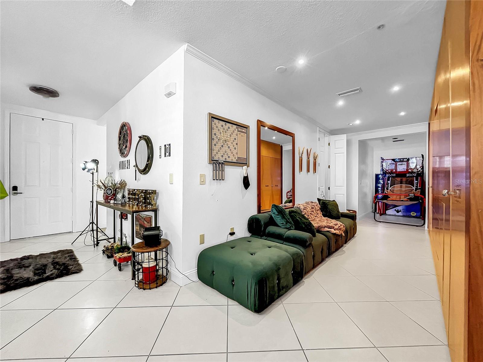 Image 5 of 81 For 3608 54th Drive W 101