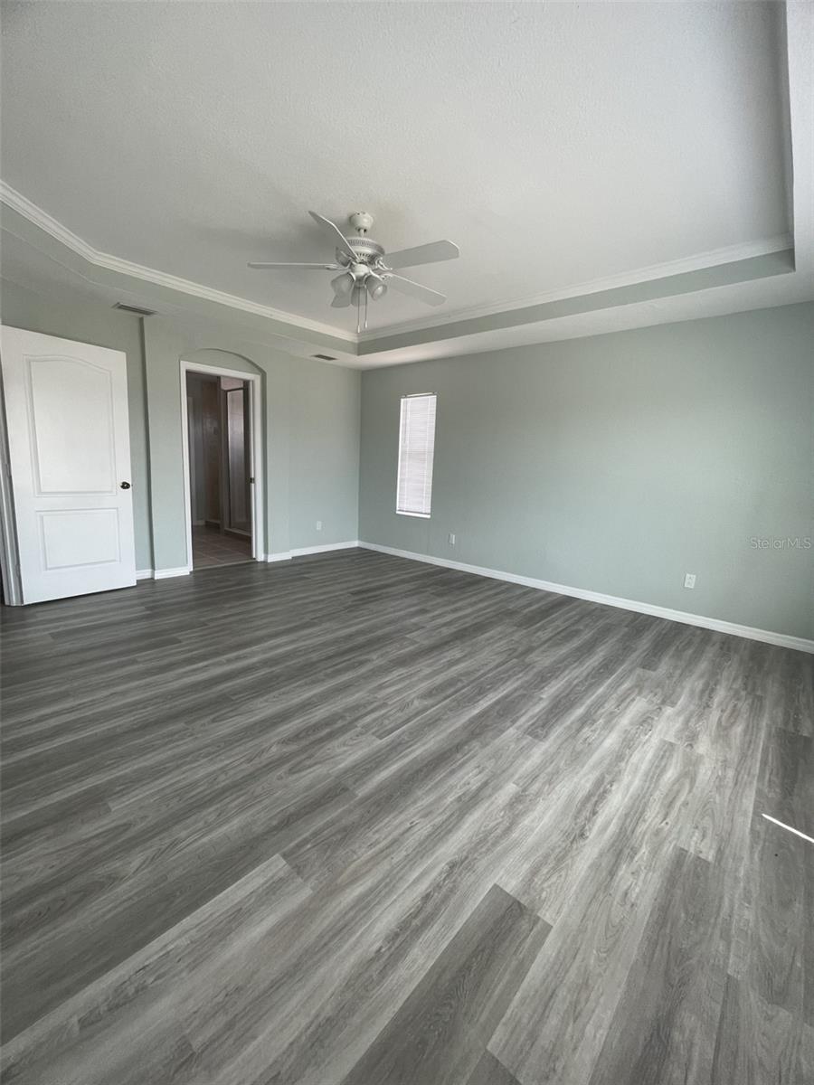 Image 34 of 37 For 2827 Suncoast Lakes Boulevard