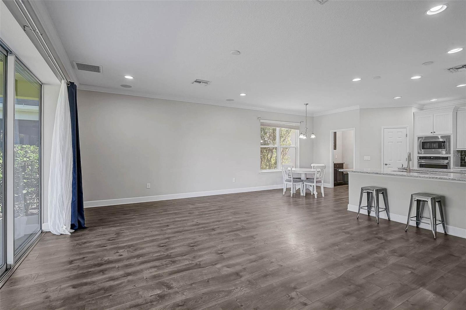 Image 17 of 42 For 6109 Anise Drive