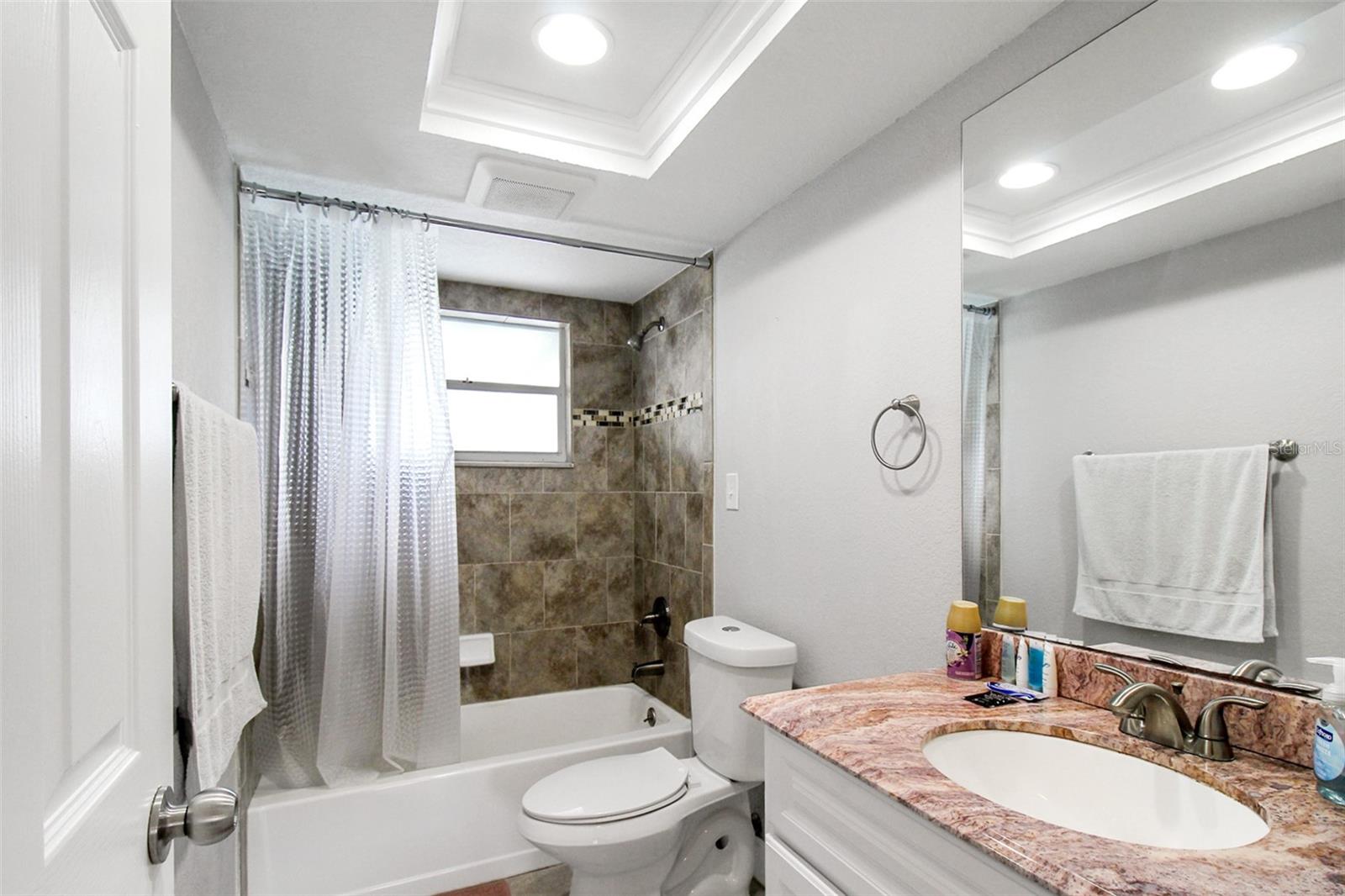Image 10 of 37 For 7036 13th Street E