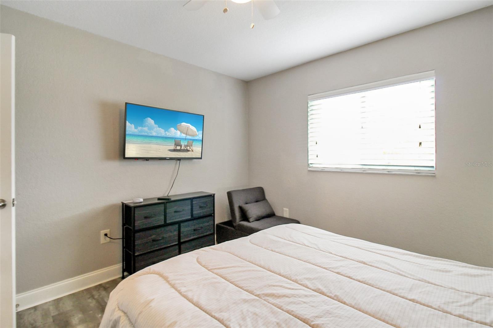 Image 16 of 37 For 7036 13th Street E