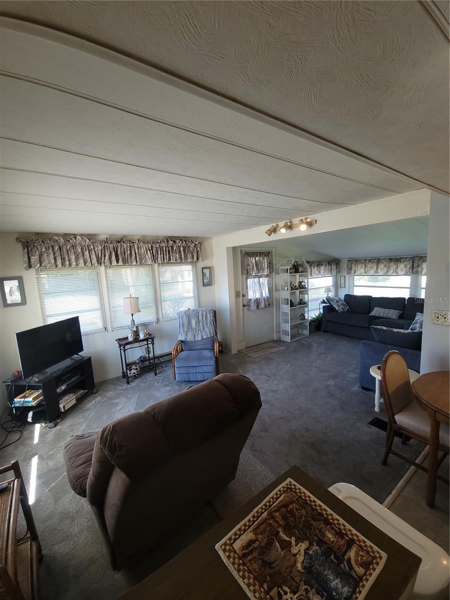 Image 5 of 30 For 3100 Crystal Lane