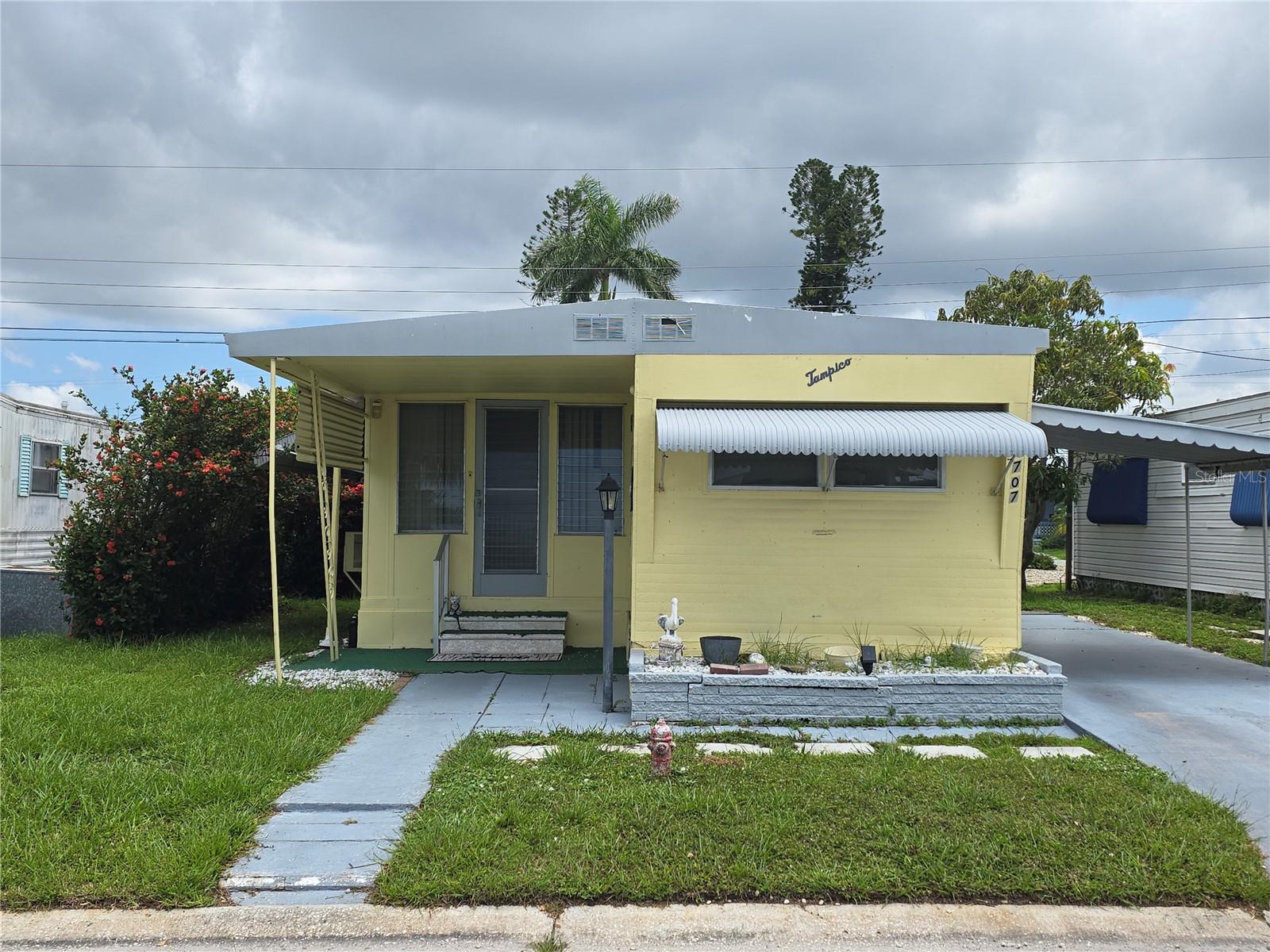 Details for 707 49th Avenue Dr W, BRADENTON, FL 34207