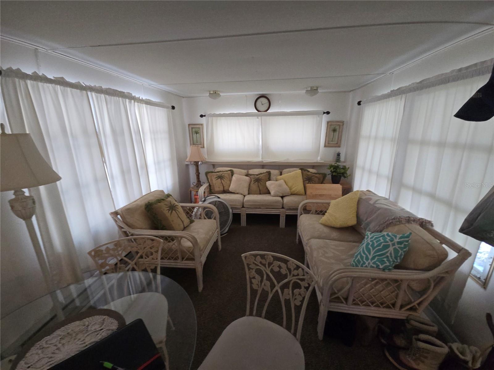 Image 13 of 32 For 707 49th Avenue Dr W