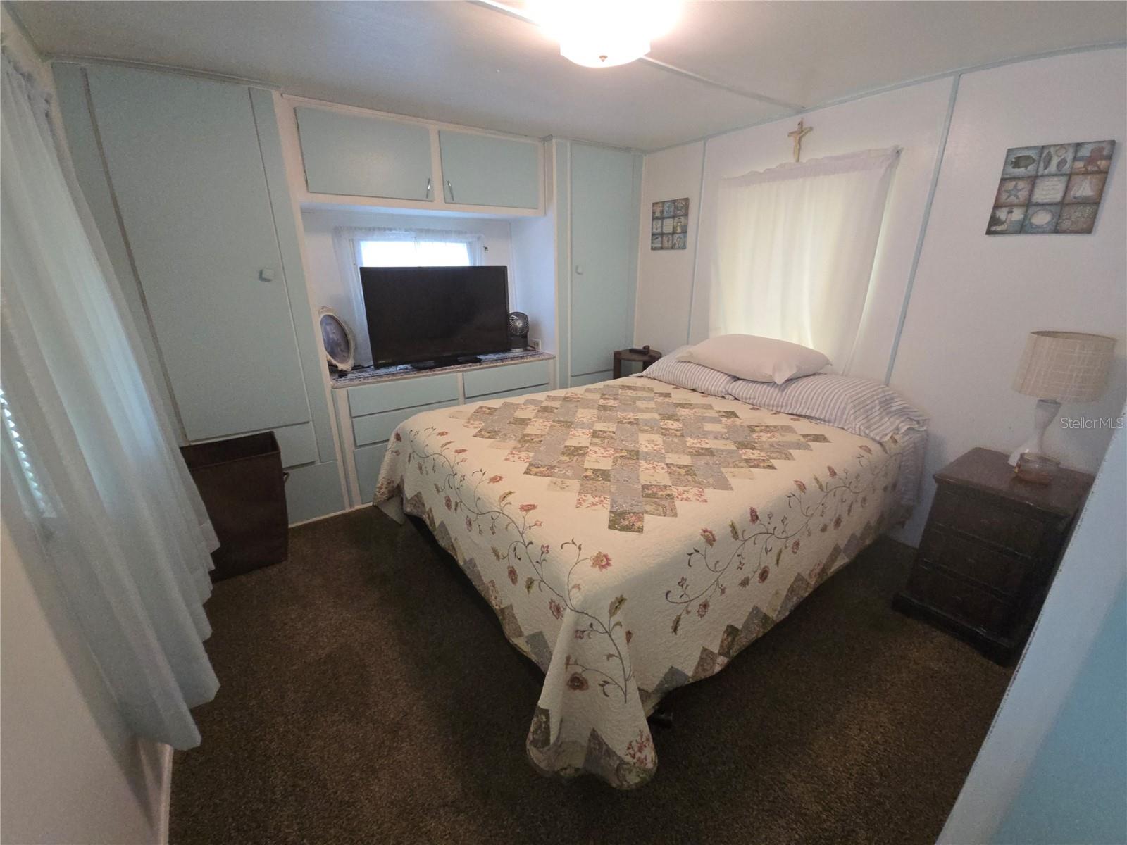 Image 20 of 32 For 707 49th Avenue Dr W