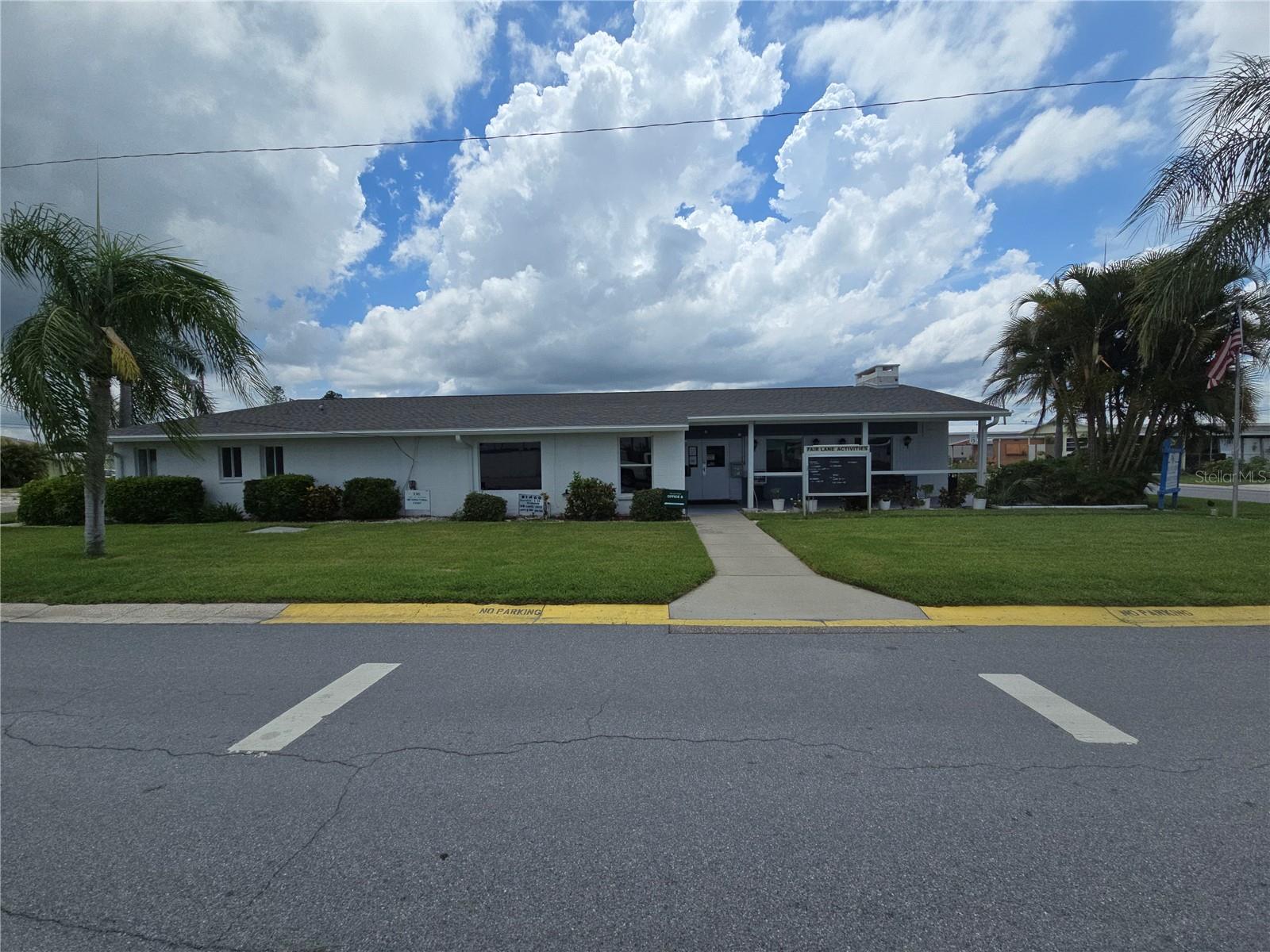 Image 30 of 32 For 707 49th Avenue Dr W