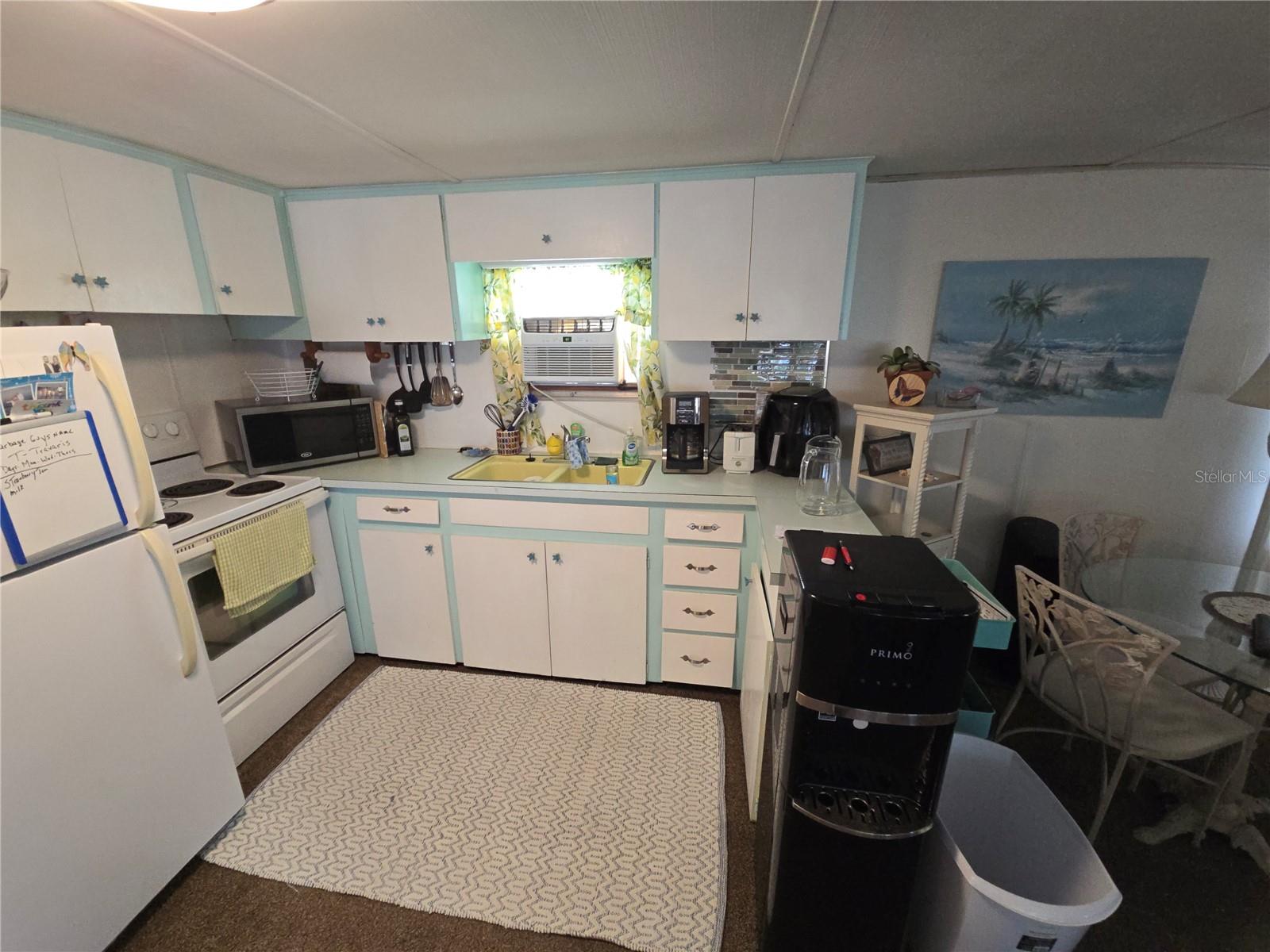 Image 5 of 32 For 707 49th Avenue Dr W