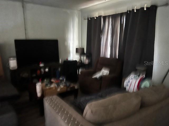 Image 3 of 9 For 1507 Carlos Avenue