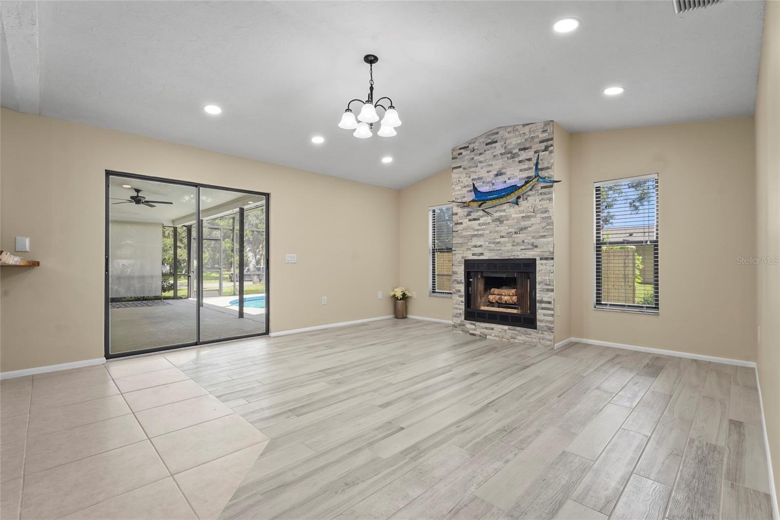 Image 25 of 76 For 2162 Cork Oak Street