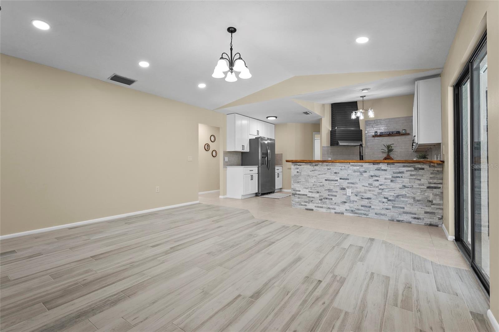 Image 26 of 76 For 2162 Cork Oak Street