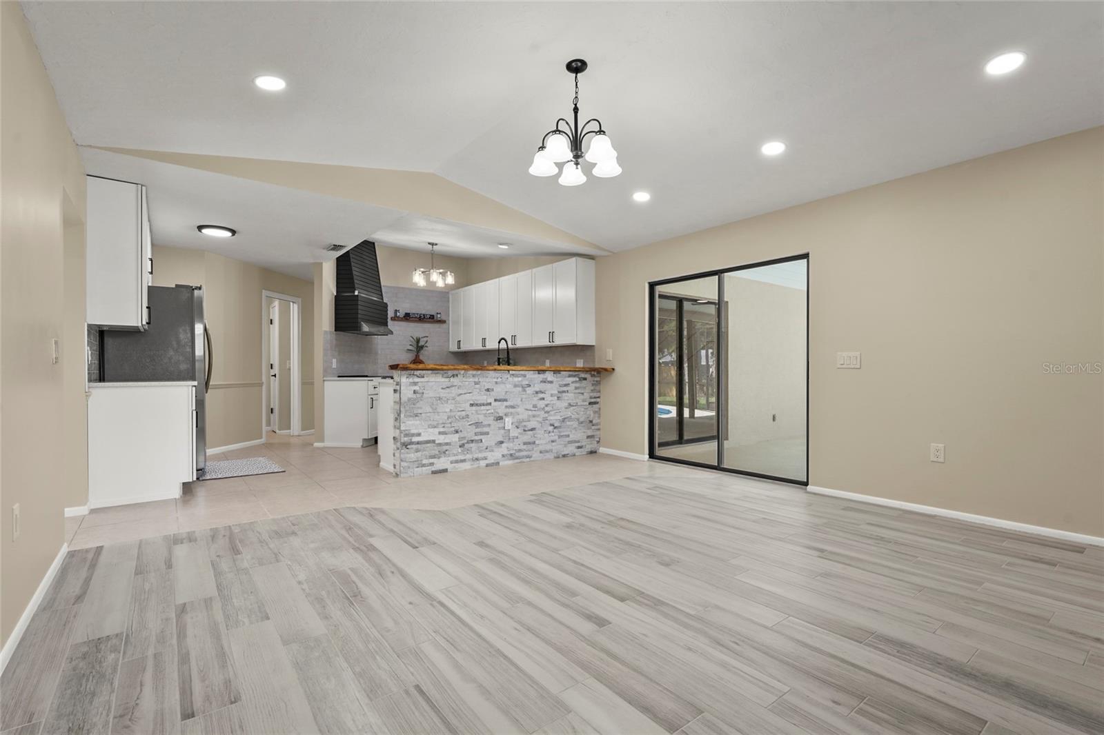 Image 27 of 76 For 2162 Cork Oak Street