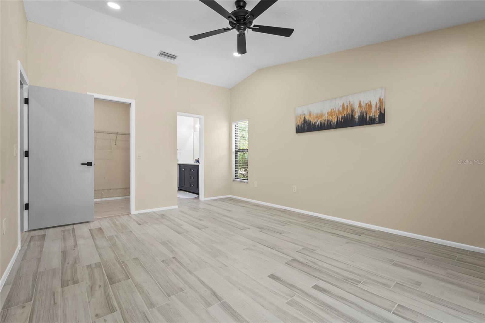 Image 30 of 76 For 2162 Cork Oak Street