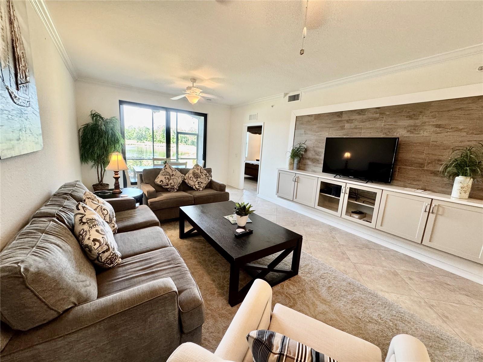 Image 13 of 70 For 16706 Vardon Terrace 104