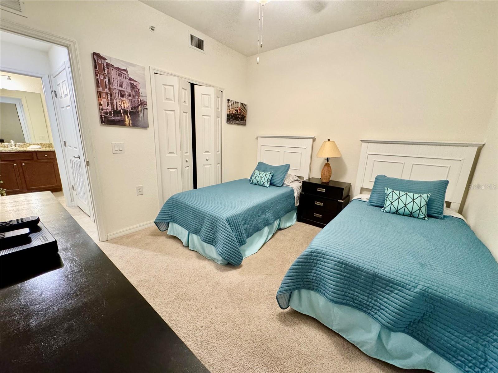 Image 30 of 70 For 16706 Vardon Terrace 104