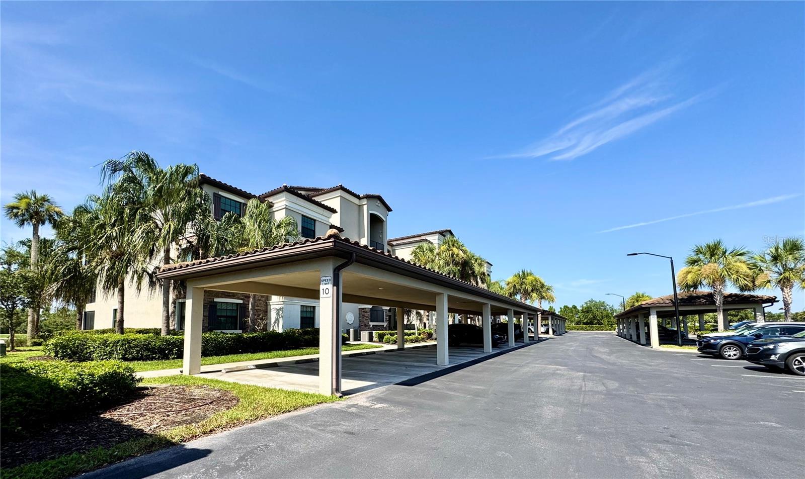 Image 35 of 70 For 16706 Vardon Terrace 104