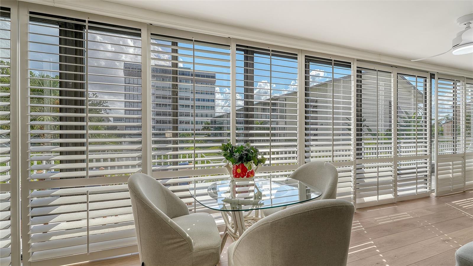 Image 27 of 43 For 1055 Peppertree Drive 106aa