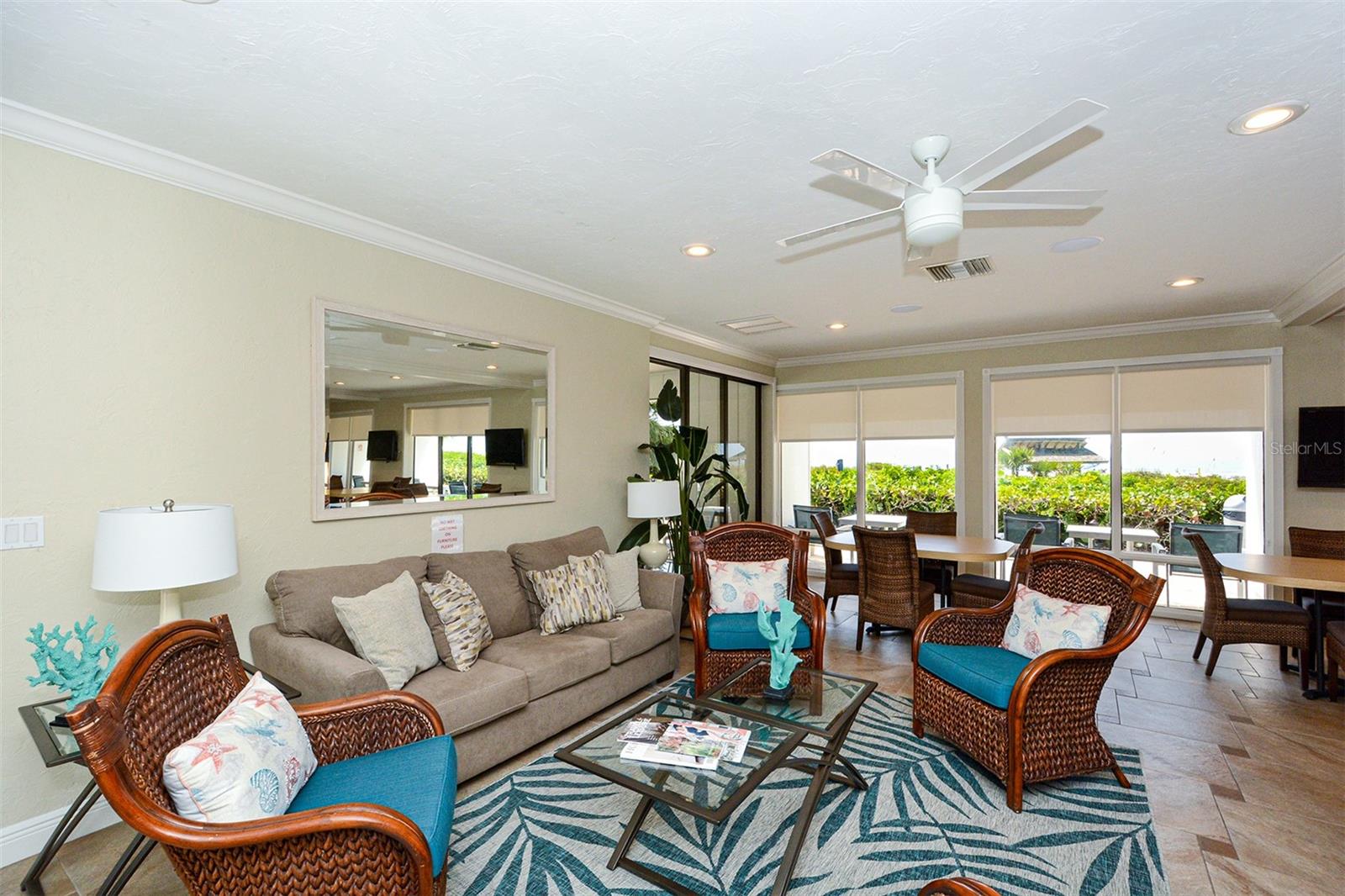 Image 35 of 43 For 1055 Peppertree Drive 106aa