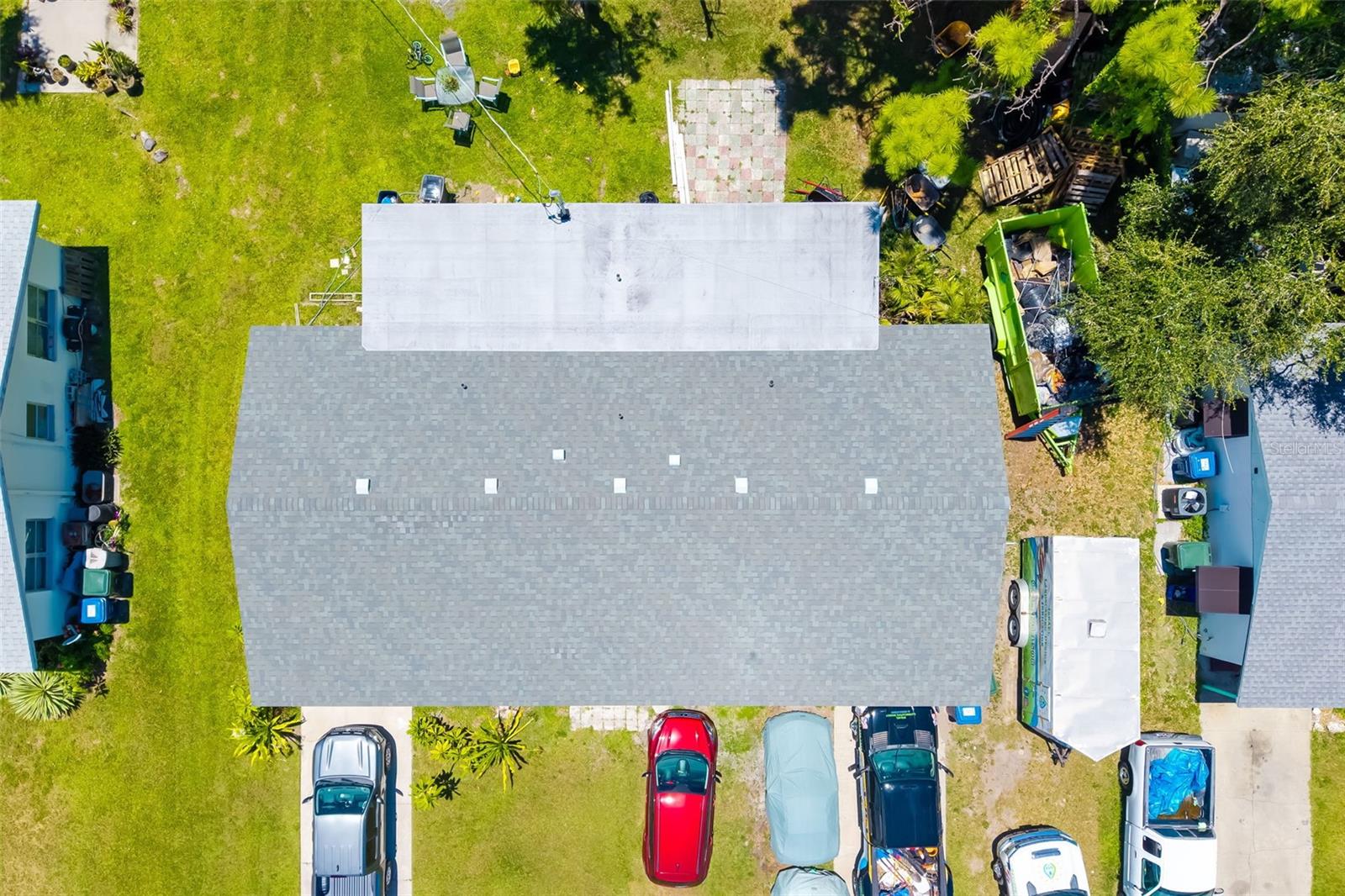 Image 11 of 27 For 552 Briarwood Road