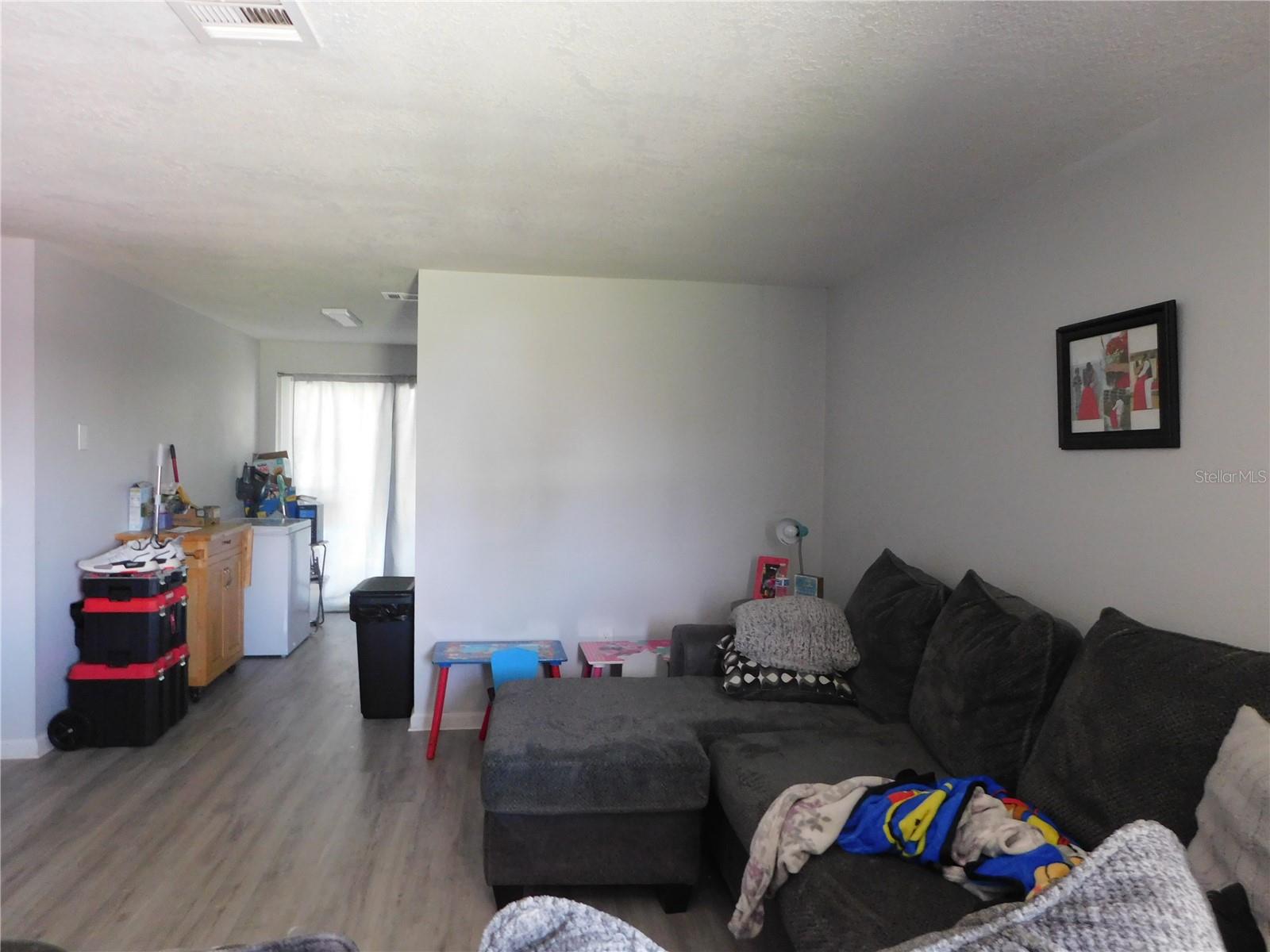 Image 10 of 57 For 544 Briarwood Road