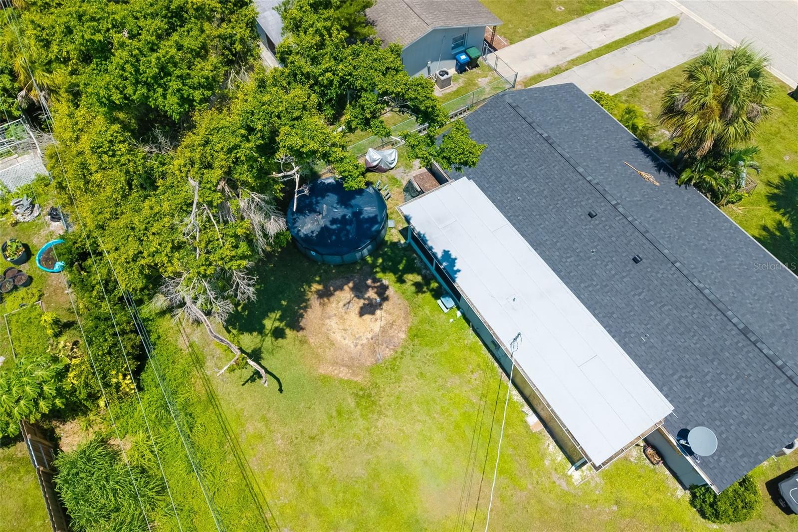 Image 33 of 57 For 544 Briarwood Road